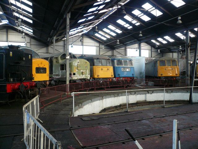 File:Barrow Hill Locomotives in Roundhouse.jpg