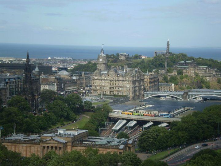 File:Edinburgh Skyline.jpg