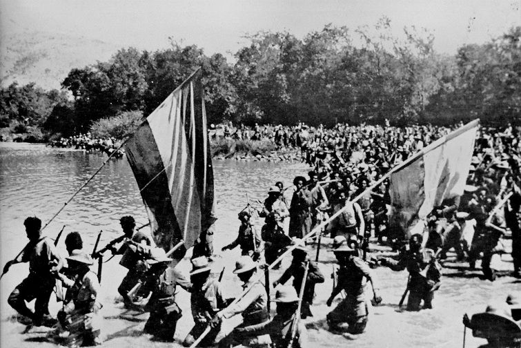 File:Ethiopian Patriots in 1941 crossing the Omo.jpg