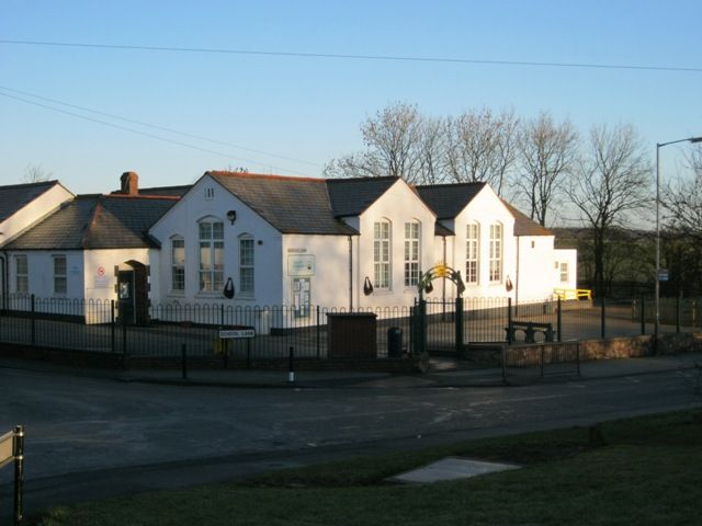 File:Galley Common Infant School.jpg