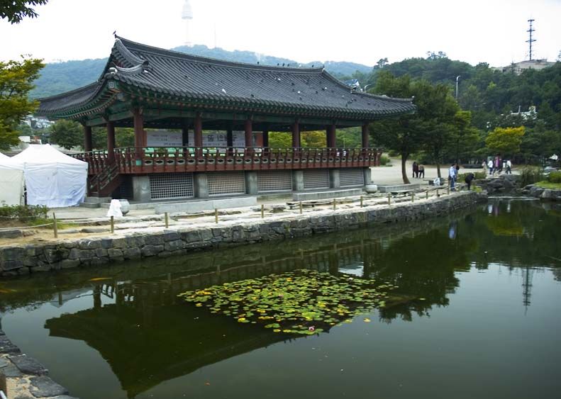 File:Korea-Seoul-Namsangol-01.jpg