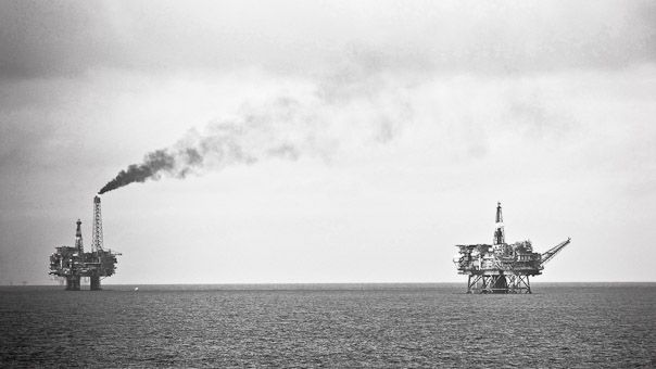 File:Oil platforms north atlantic.jpg