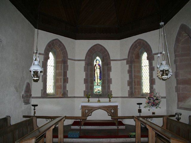 File:Altar end - geograph.org.uk - 889048.jpg