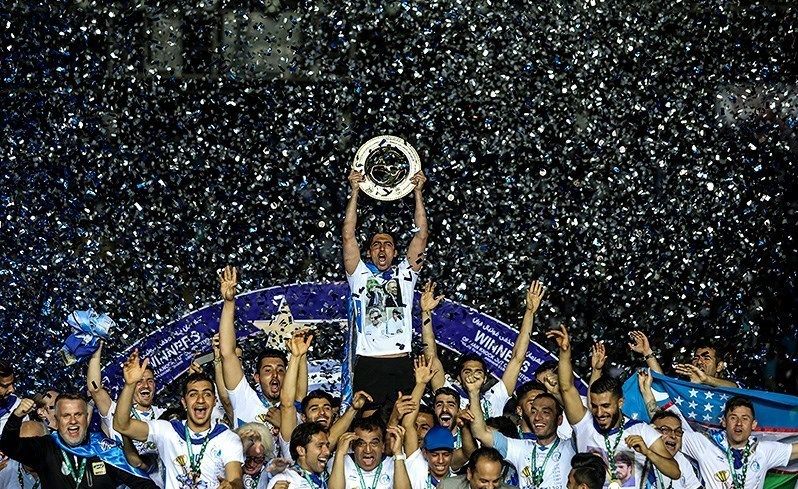 File:Esteghlal championship in the 2017–26 Hazfi Cup.jpg