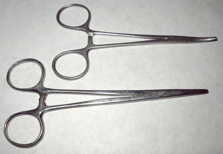 File:Hemostats.jpg