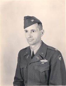 File:LTC Van Vliet Jr circa 1952.jpg