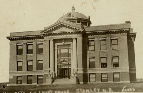 File:Mountrail County Courthouse.jpg