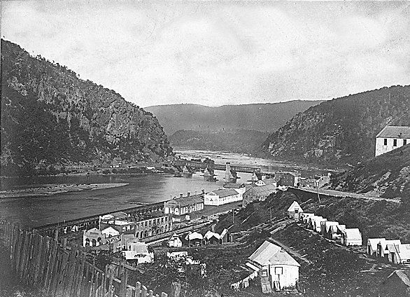 File:NWDNS-165-SB-26 Harpers Ferry Virginia.jpg