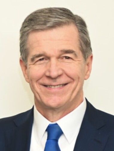 File:RoyCooper2023 (cropped).jpg