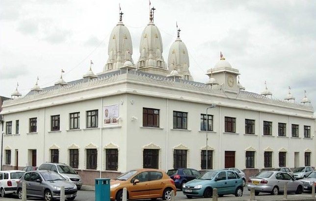 File:Swaminarayan Temple in Cardiff.jpg