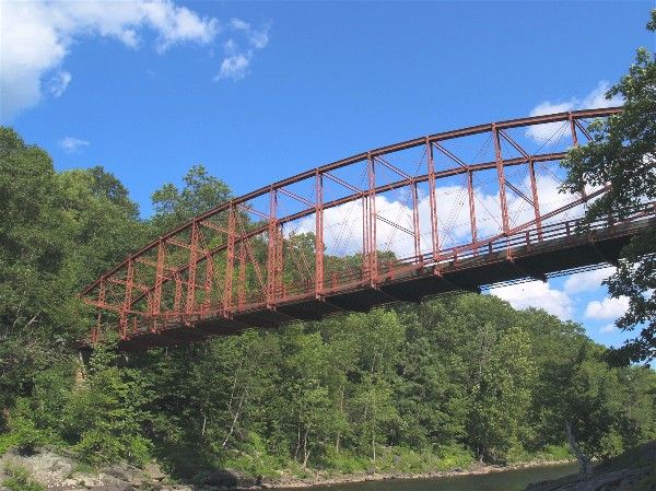 File:Bardwell Ferry Bridge.jpg