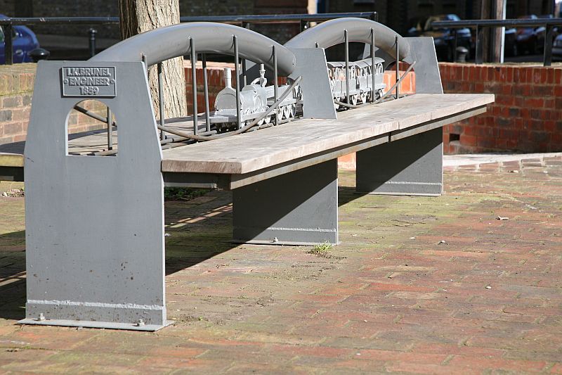 File:Brunel museum rab bench.jpg