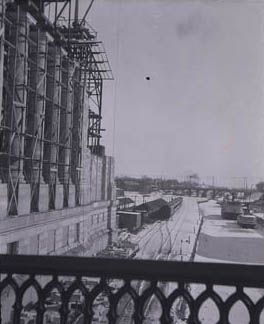 File:Construction of Union Station, Ottawa.jpg