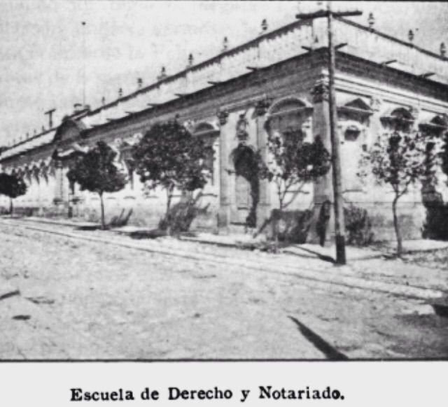 File:Escuelasederecho1907.jpg