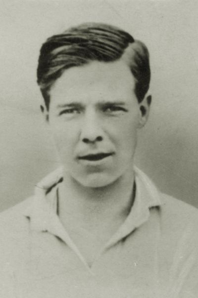 File:Gordon Johnstone Brentford.jpg