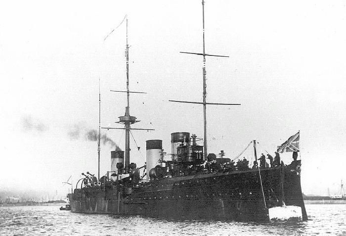 File:Izumrud moored 01.jpg