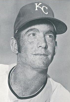 File:Mike Hedlund Royals.jpg