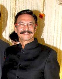 File:Suresh Oberoi.jpg