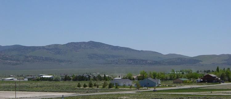 File:Wells, NV-750px.JPG