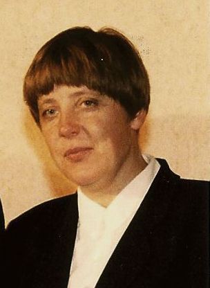 File:1995 Dr Angela Merkel (cropped).jpg