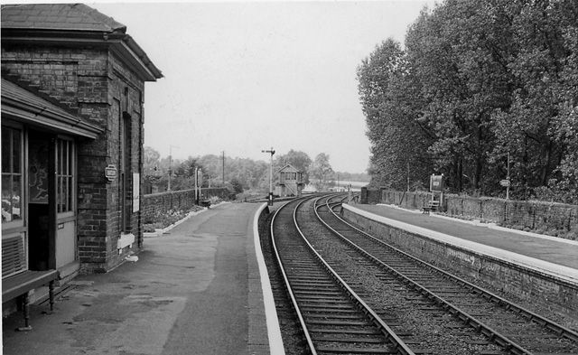 File:Bartlow Station - geograph.org.uk - 1766754.jpg