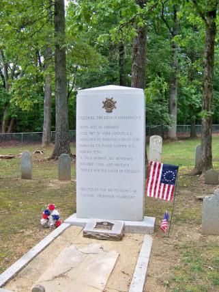 File:Colonel Frederick Hambright Grave.jpg