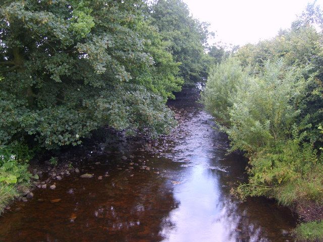 File:River Calder - geograph.org.uk - 1412004.jpg