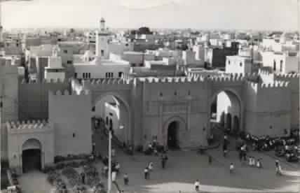 File:Bab Diwan old 04.jpg