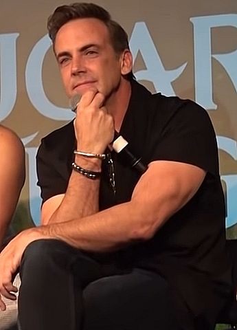 File:Carlos Ponce en 2019.jpg