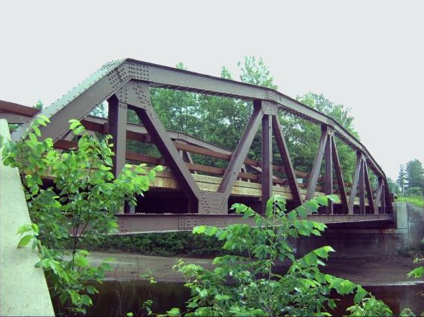 File:NY 74 over truss bridge.jpg