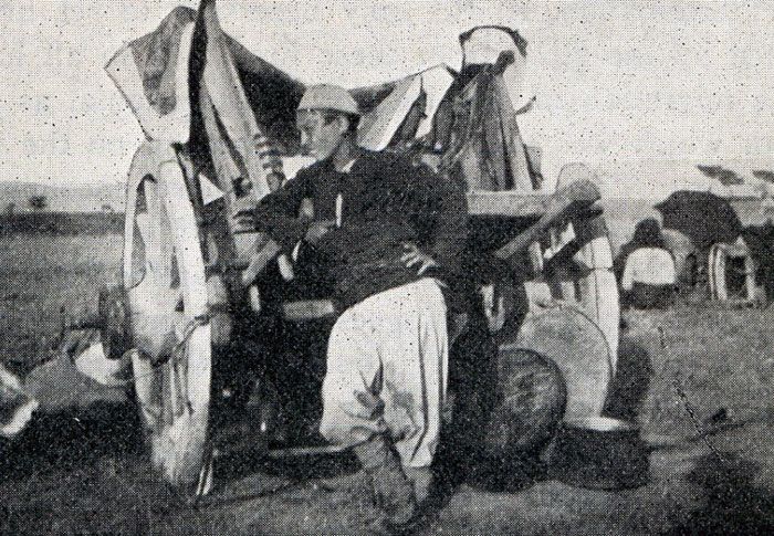 File:Albanian refugee 1914.jpg