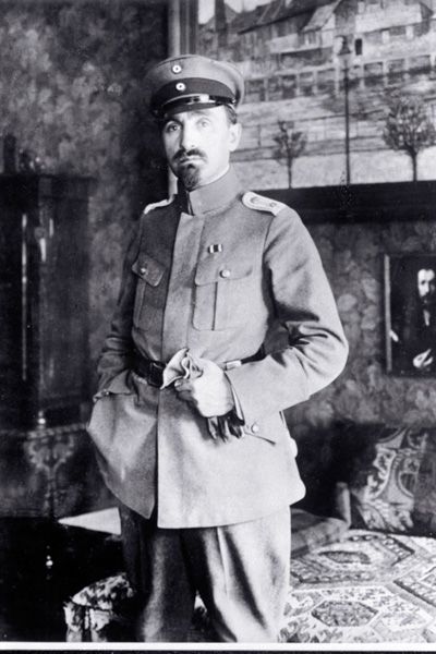 File:Hermann Struck1916.jpg