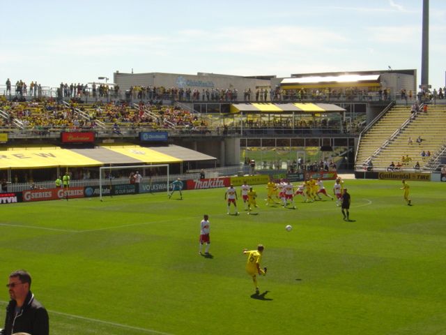 File:Kirk Urso Free Kick.jpg