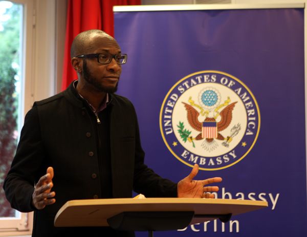 File:Teju Cole.jpg