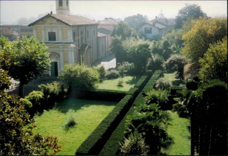 File:The Chiesa di San Vitale.jpg