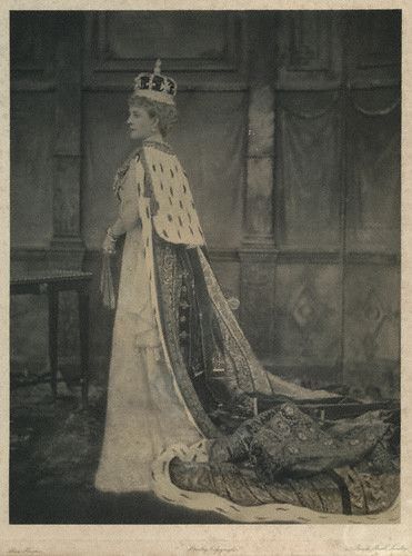 File:Alexandra of Denmark (1902).jpg