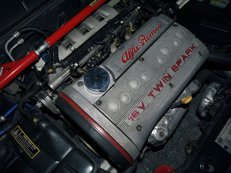 File:Alfa Romeo Twin Spark.jpg