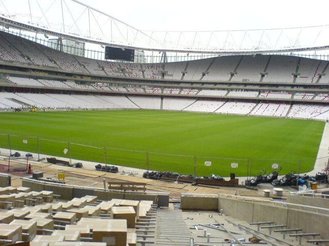 File:Emirates Stadium Interior June 2006 2.jpg