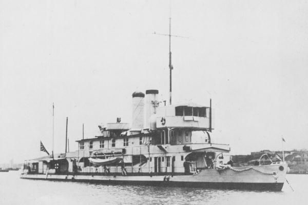 File:Japanese gunboat Toba 1935.jpg