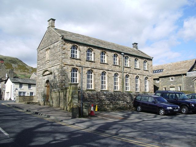 File:Sedbergh's Library - geograph.org.uk - 405345.jpg