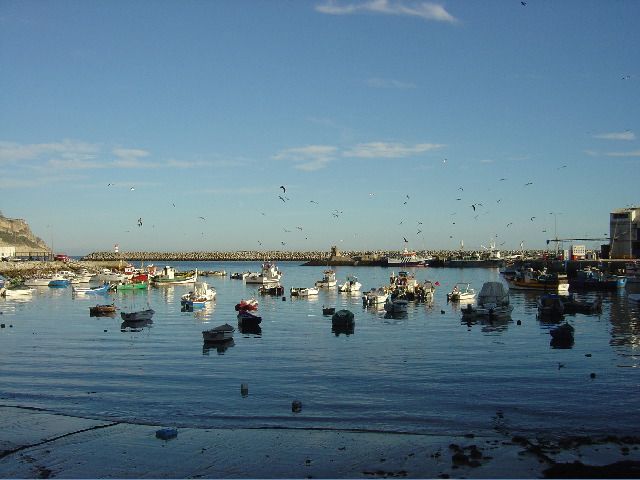 File:Sesimbras Harbour.jpg