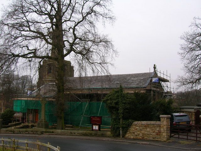 File:Under Repair - geograph.org.uk - 1161787.jpg