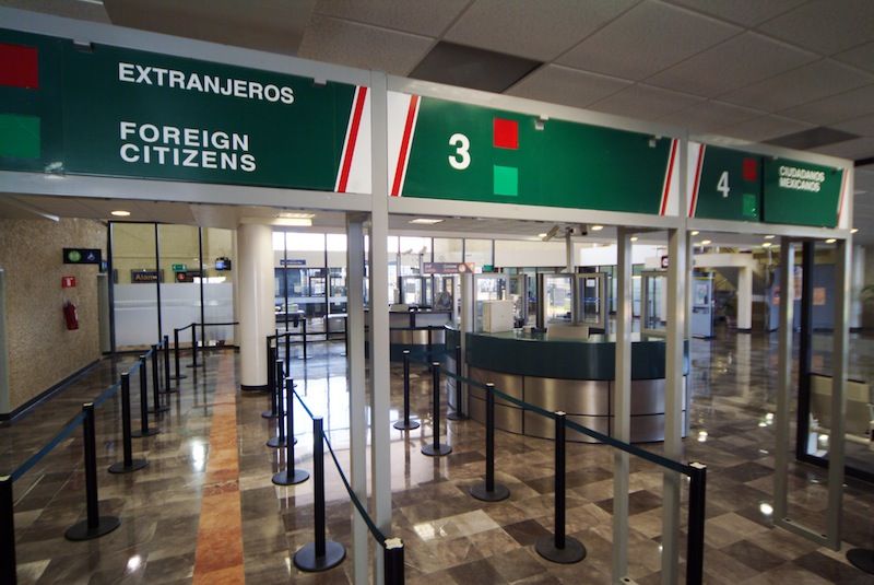 File:Aeropuerto de Guanajuato 4.jpg