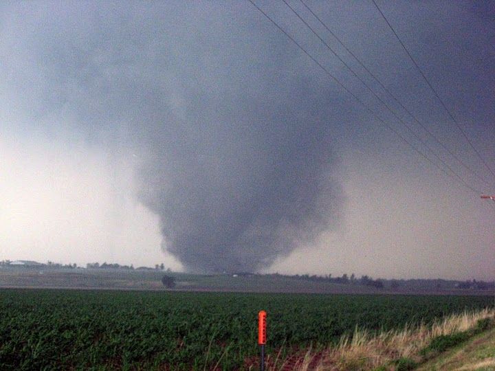 File:May 24, 2011 Chickasha, Oklahoma tornado.JPG