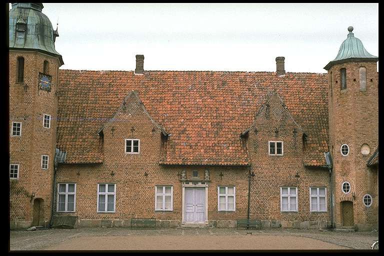 File:Rosendals slott - KMB - 16000300012246.jpg