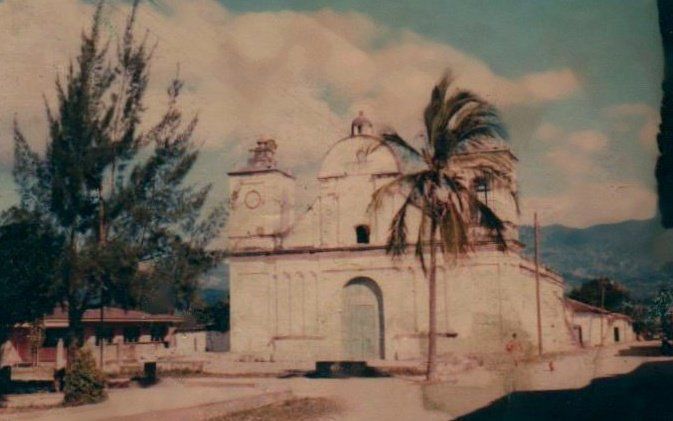 File:Antigua Iglesia de ocotepeque.jpg