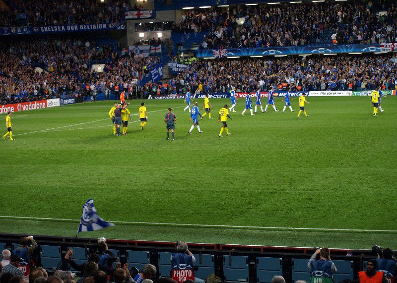 File:CHELSEA (1) v (1) barcelona.jpg