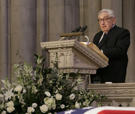 File:Kissinger speaking during Ford's funeral.jpg