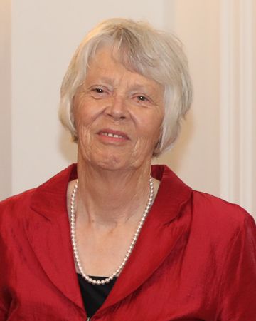 File:Margaret Chapman ONZM (cropped).jpg