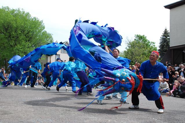 File:May Day Parade-Minneapolis-20070506.jpg